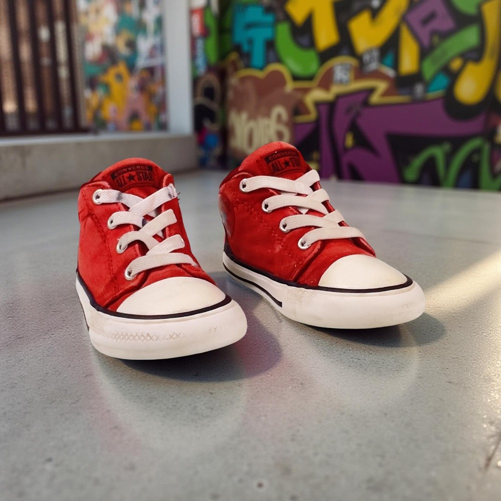 Converse Chuck Taylor All Star Street Mid Infant Size 7 Red Black Shoes 765300F